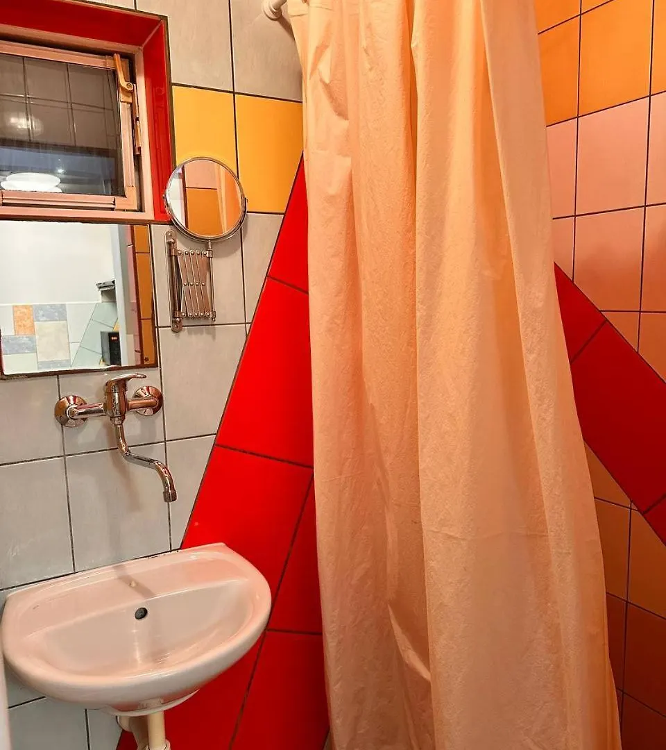 Apartment Apartmany Turgenevova - Olomoucka A Parkovani Brno